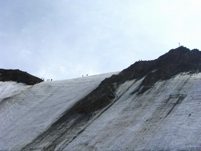 Grat&uuml;berschreitung